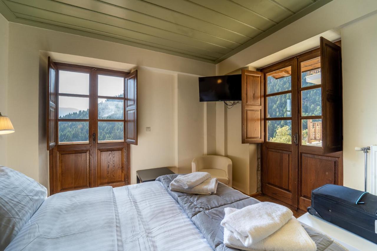 Maisonette Korfes-Κορφές-Μ Δύο Αυτόνομοι Όρoφοι Της Βίλας Κορφές Για Οικογένειες Και Μικρές Παρέες Karpenísion Exterior foto